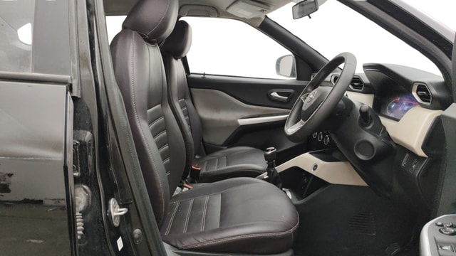 View Nissan Magnite Image 17 Used Nissan Magnite Image 17