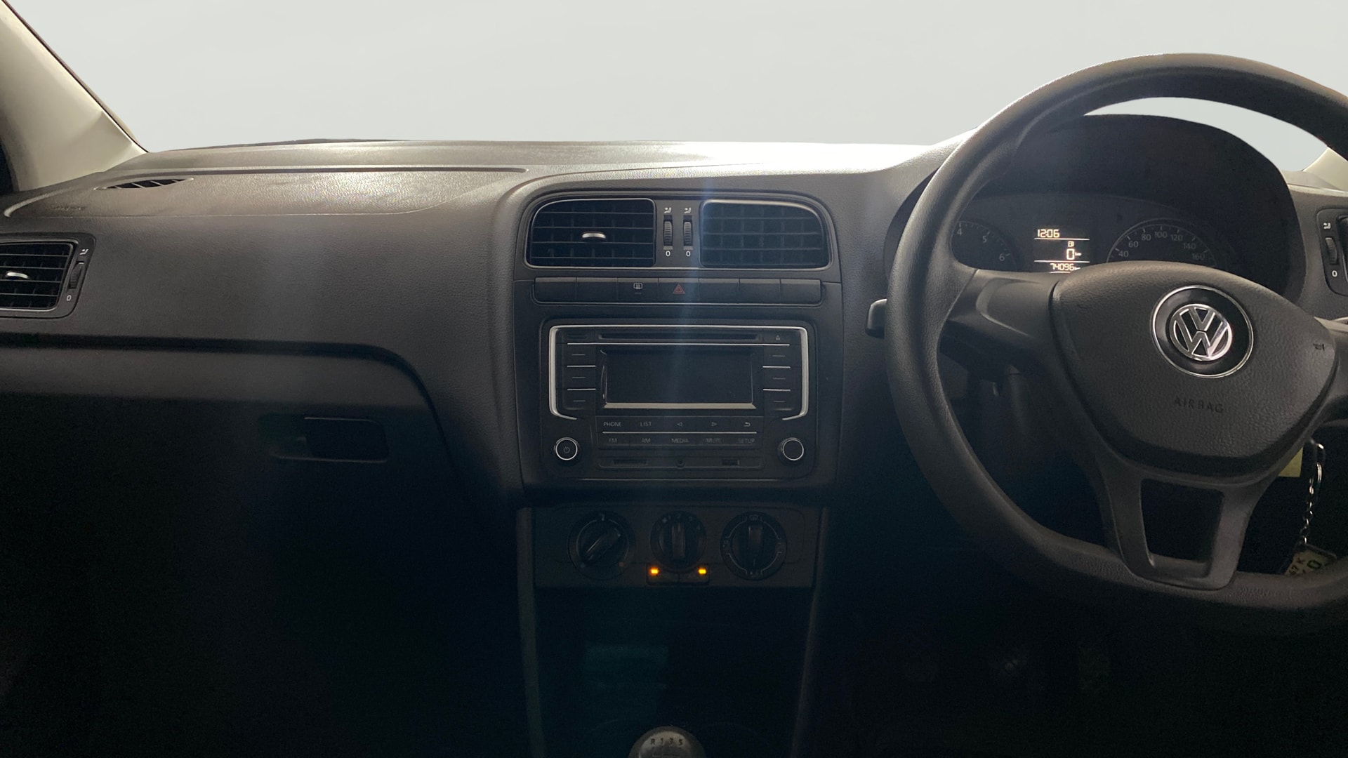 Used 2016 Volkswagen Polo Used 2016 Volkswagen Polo