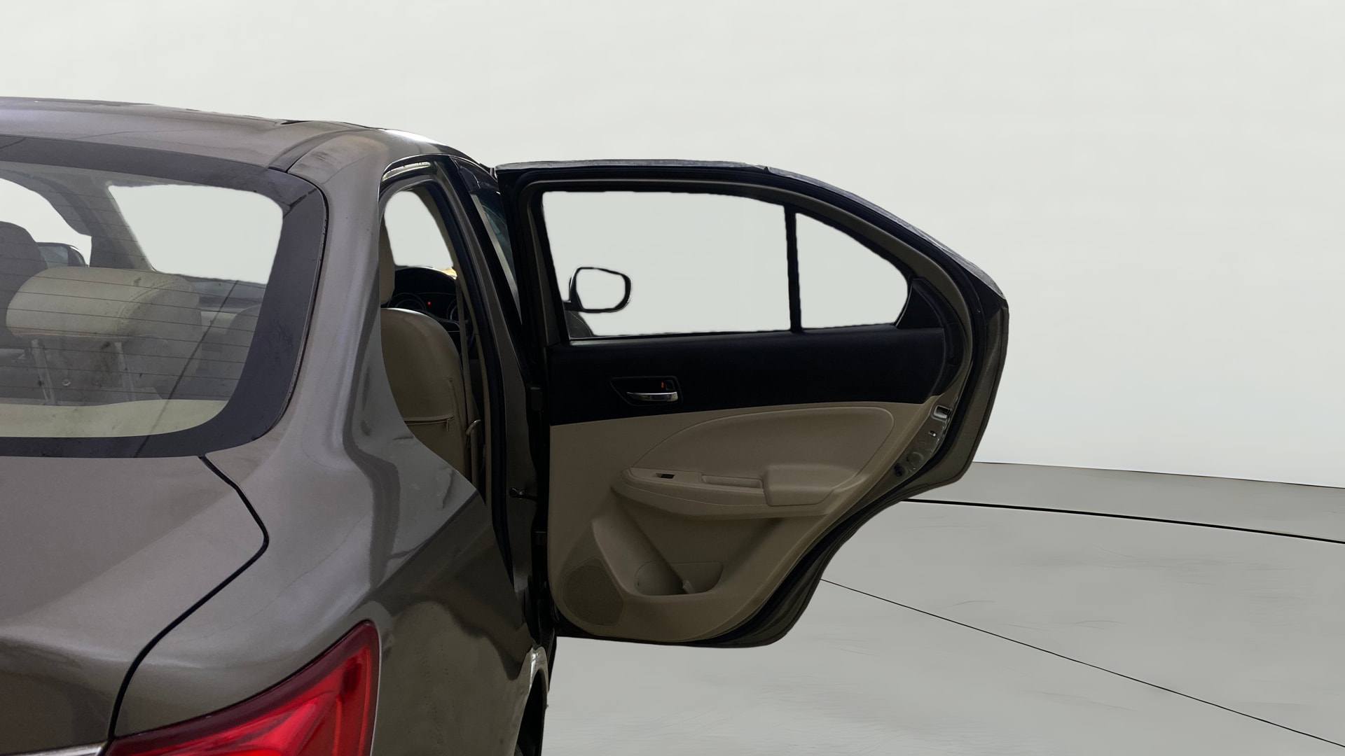 View 2021 Maruti Suzuki 1000 Base Variant Image 7 Used 2021 Maruti Suzuki 1000 Base Variant Image 7