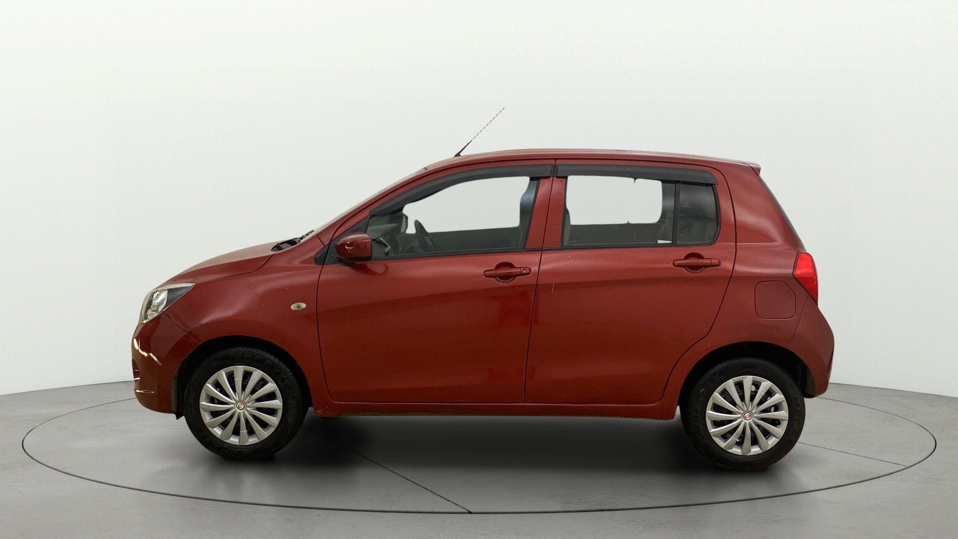 View 2016 Maruti Suzuki 1000 Base Variant Image 5 Used 2016 Maruti Suzuki 1000 Base Variant Image 5
