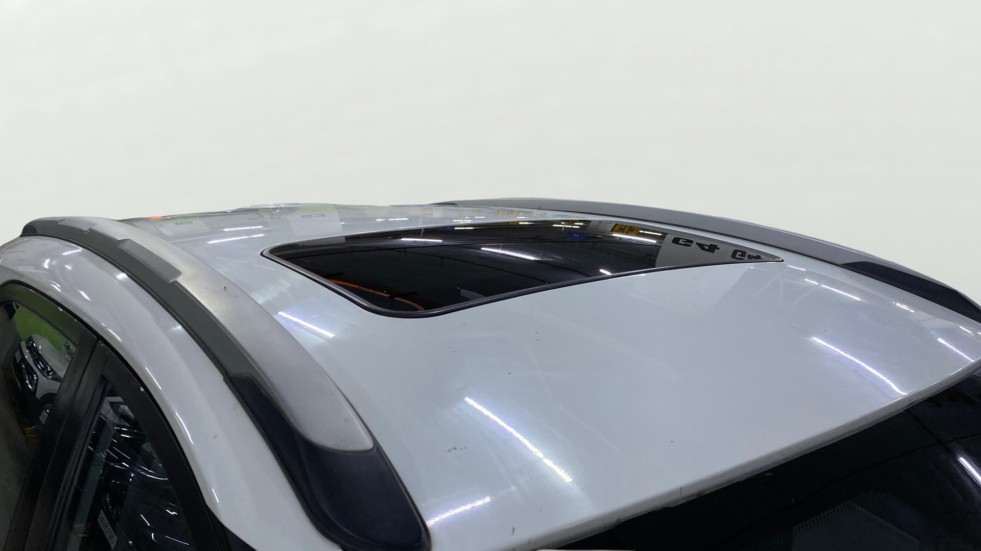 View 2020 Tata Nexon Revotron XZ Plus Luxs Jet Edition Image 5 Used 2020 Tata Nexon Revotron XZ Plus Luxs Jet Edition Image 5
