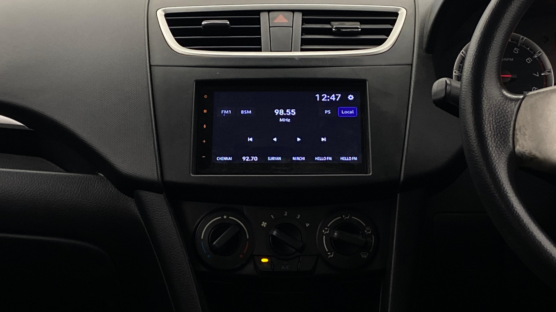 View 2013 Maruti Suzuki 1000 Base Variant Image 17 Used 2013 Maruti Suzuki 1000 Base Variant Image 17