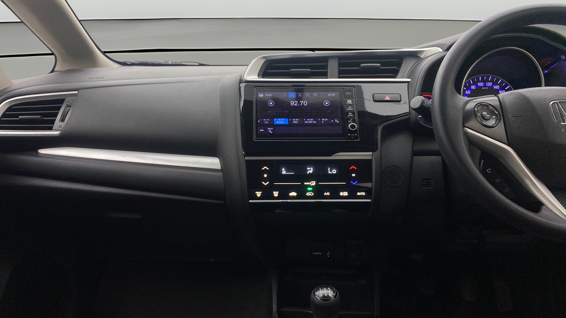 View 2019 Honda WR-V S MT Diesel Edge Edition Image 17 Used 2019 Honda WR-V S MT Diesel Edge Edition Image 17