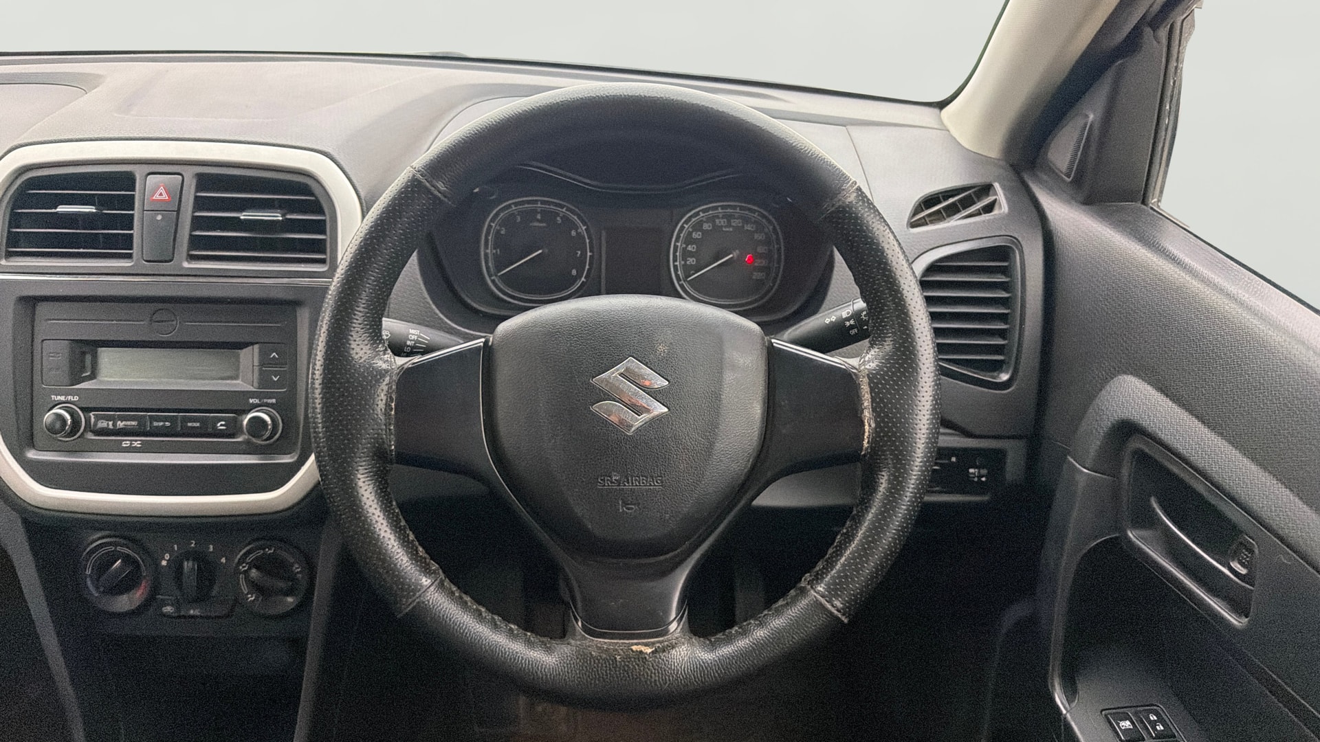 View 2022 Maruti Suzuki 1000 Base Variant Image 20 Used 2022 Maruti Suzuki 1000 Base Variant Image 20