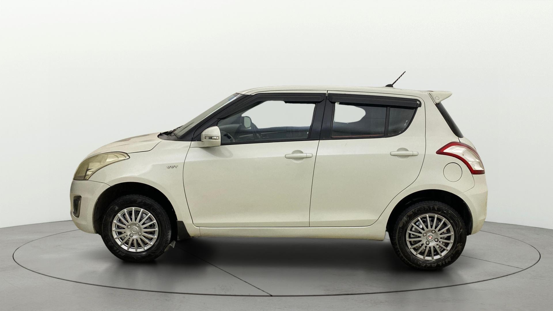 View 2016 Maruti Suzuki 1000 Base Variant Image 5 Used 2016 Maruti Suzuki 1000 Base Variant Image 5