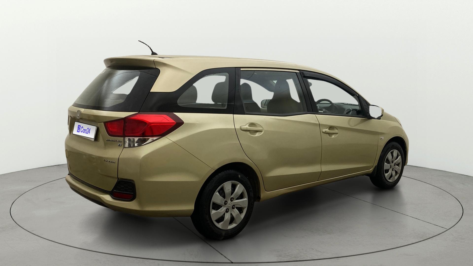 View 2015 Honda Mobilio E Diesel Image 43 Used 2015 Honda Mobilio E Diesel Image 43