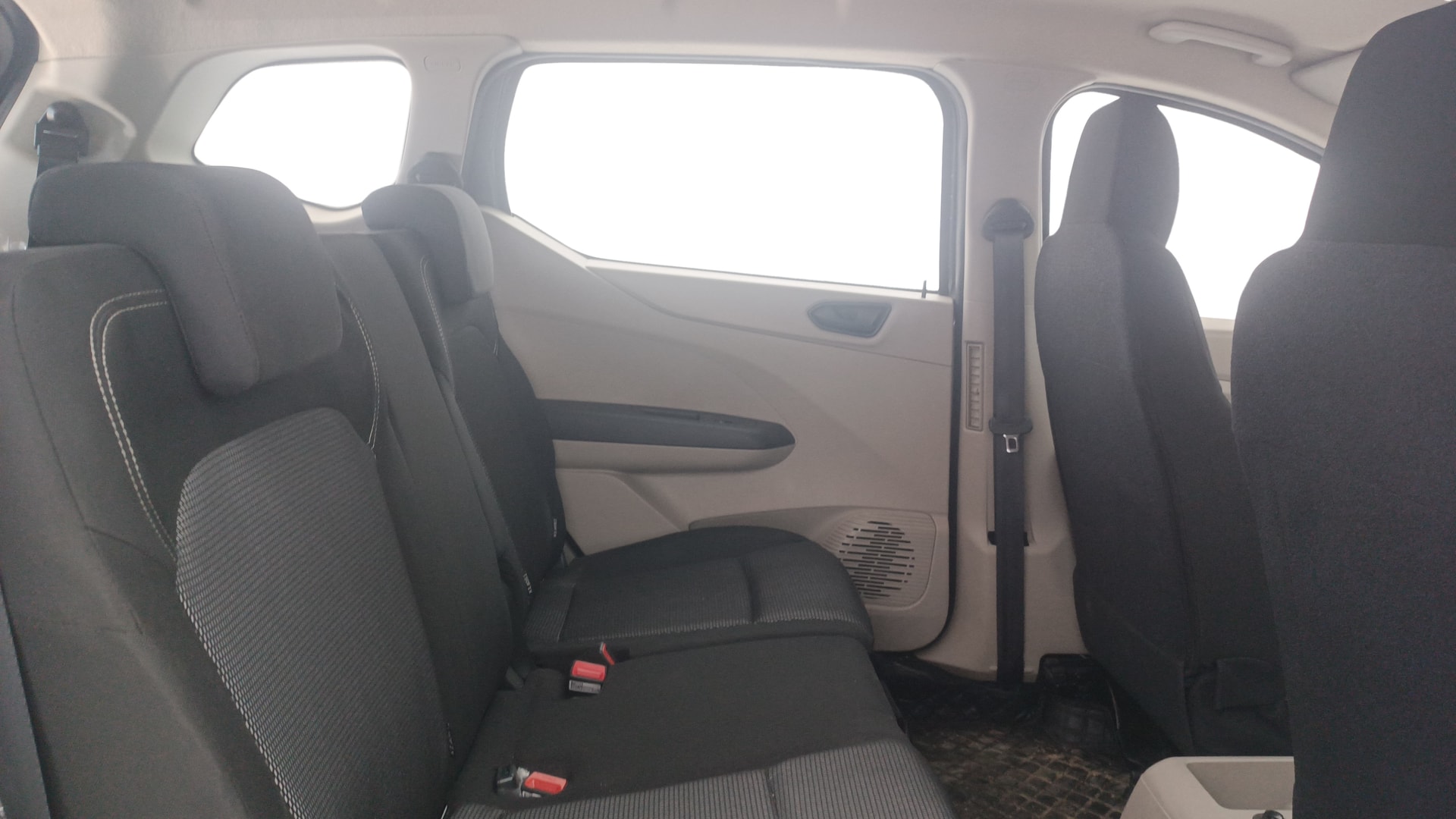 Used 2025 Renault Triber Used 2025 Renault Triber