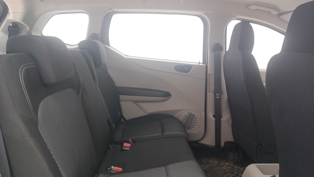 View Renault Triber Image 29 Used Renault Triber Image 29