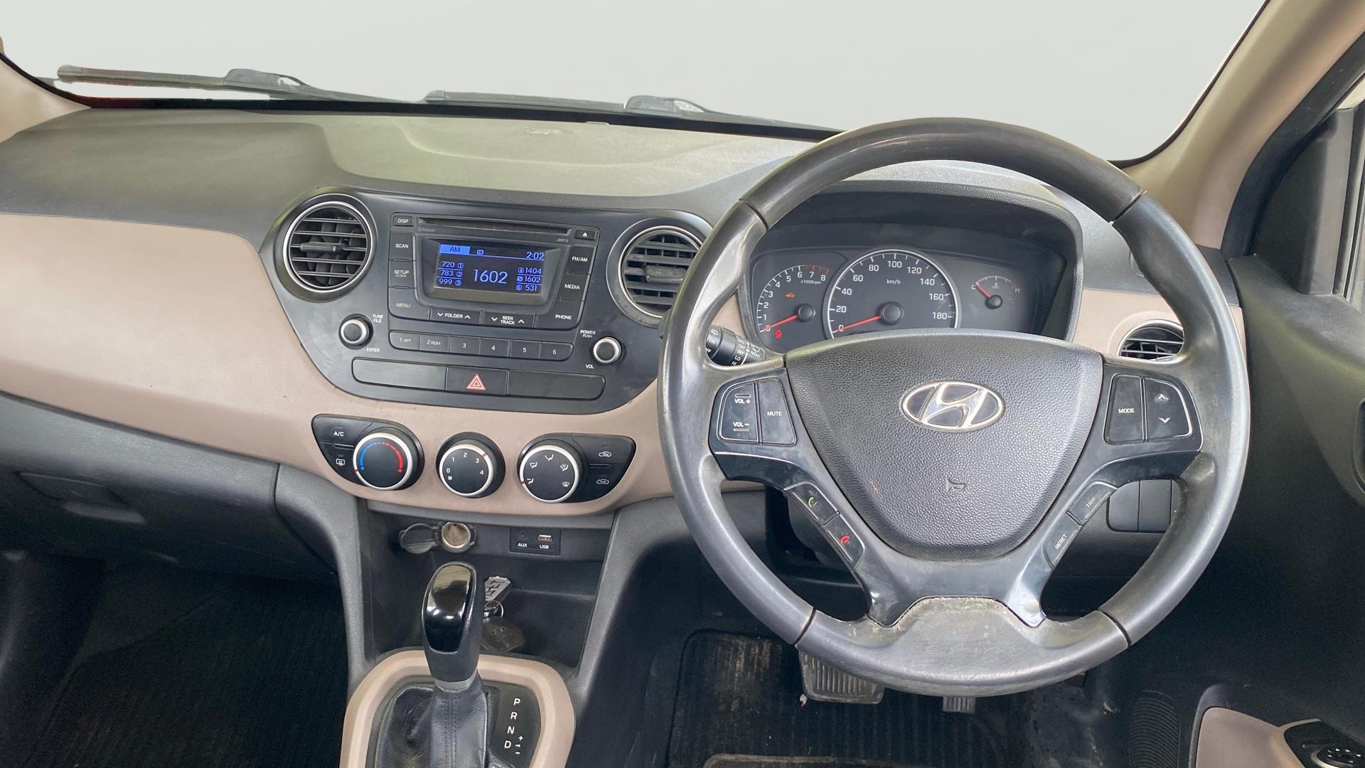 View 2016 Hyundai Grand i10 Asta AT 1.2 Kappa VTVT Image 20 Used 2016 Hyundai Grand i10 Asta AT 1.2 Kappa VTVT Image 20