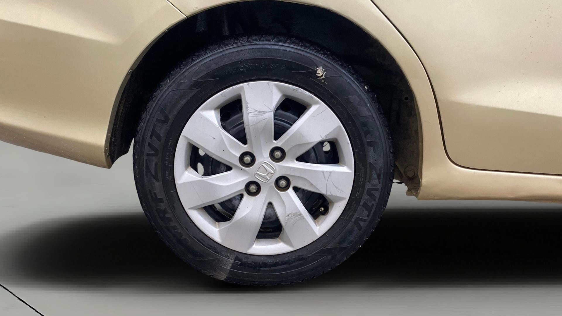 View 2015 Honda Mobilio E Diesel Image 25 Used 2015 Honda Mobilio E Diesel Image 25