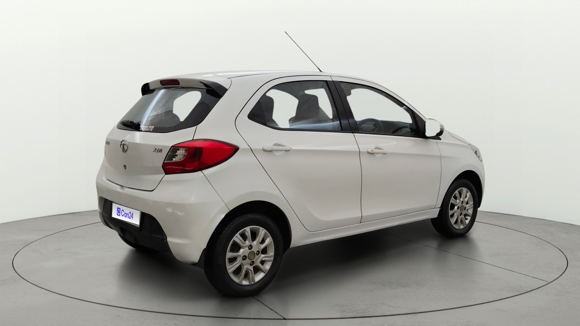 View 2017 Tata Tiago Revotorq XB Image 42 Used 2017 Tata Tiago Revotorq XB Image 42