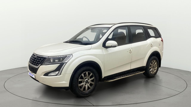 View Mahindra XUV500 Image 23 Used Mahindra XUV500 Image 23