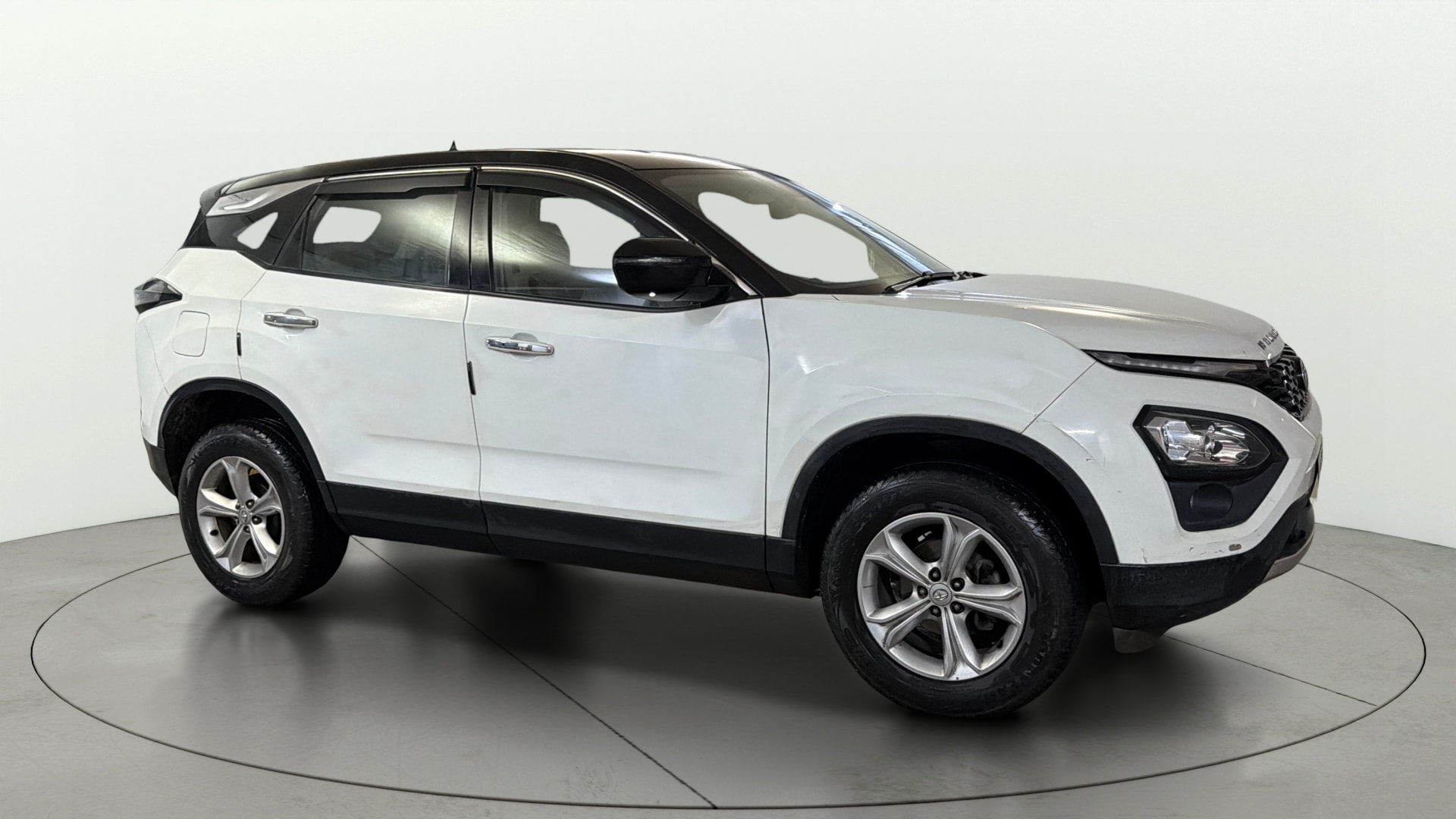View 2019 Tata Harrier XE Image 22 Used 2019 Tata Harrier XE Image 22