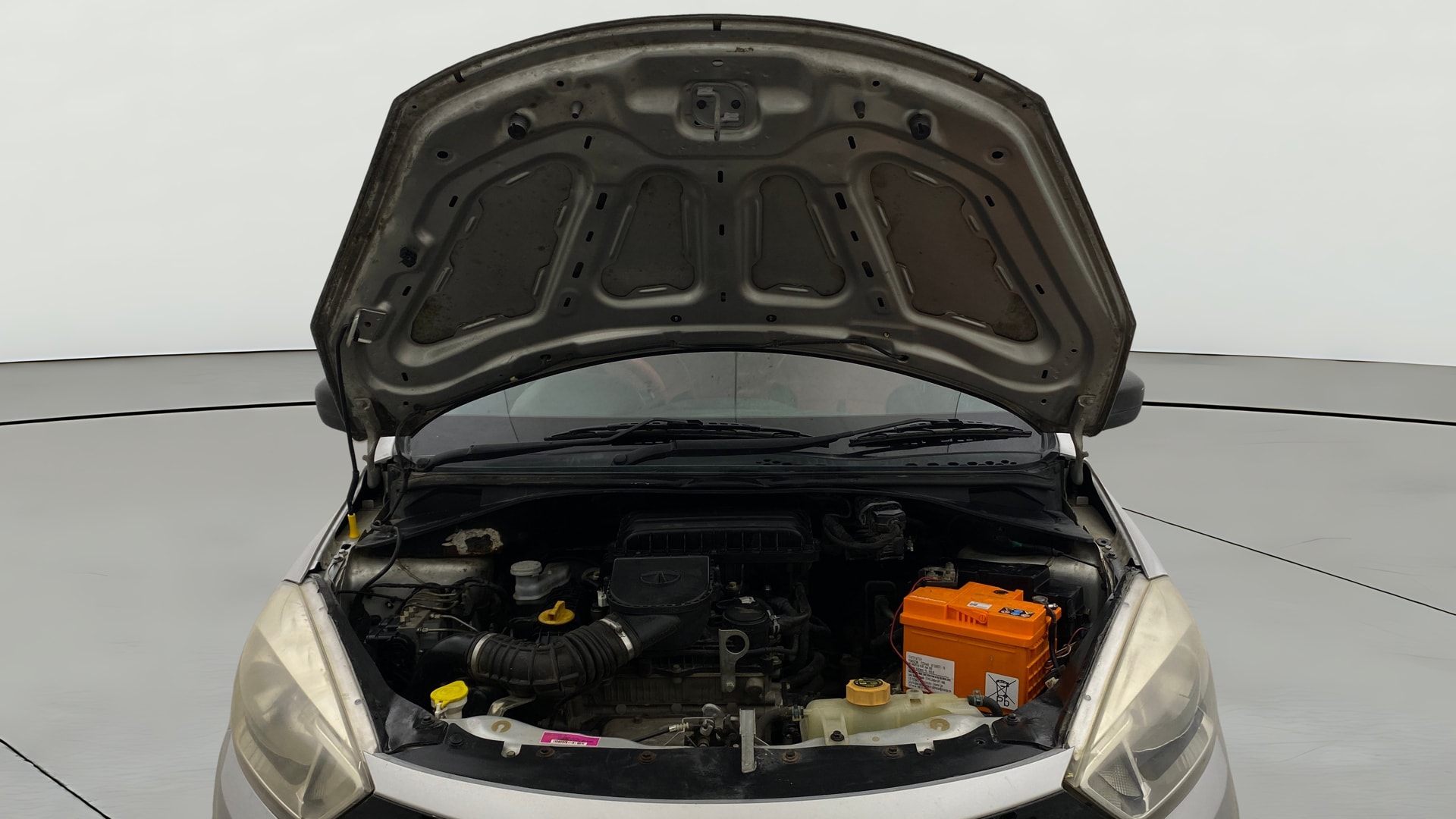 View 2019 Tata Tiago Revotorq XB Image 31 Used 2019 Tata Tiago Revotorq XB Image 31