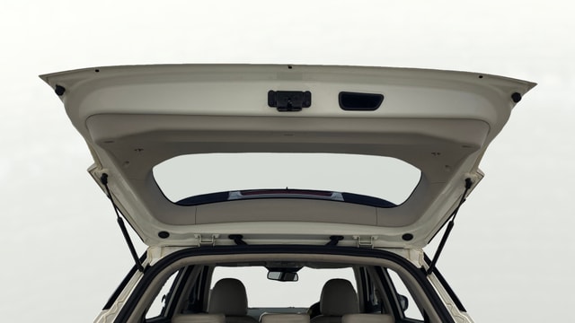 View Mahindra XUV300 Image 32 Used Mahindra XUV300 Image 32