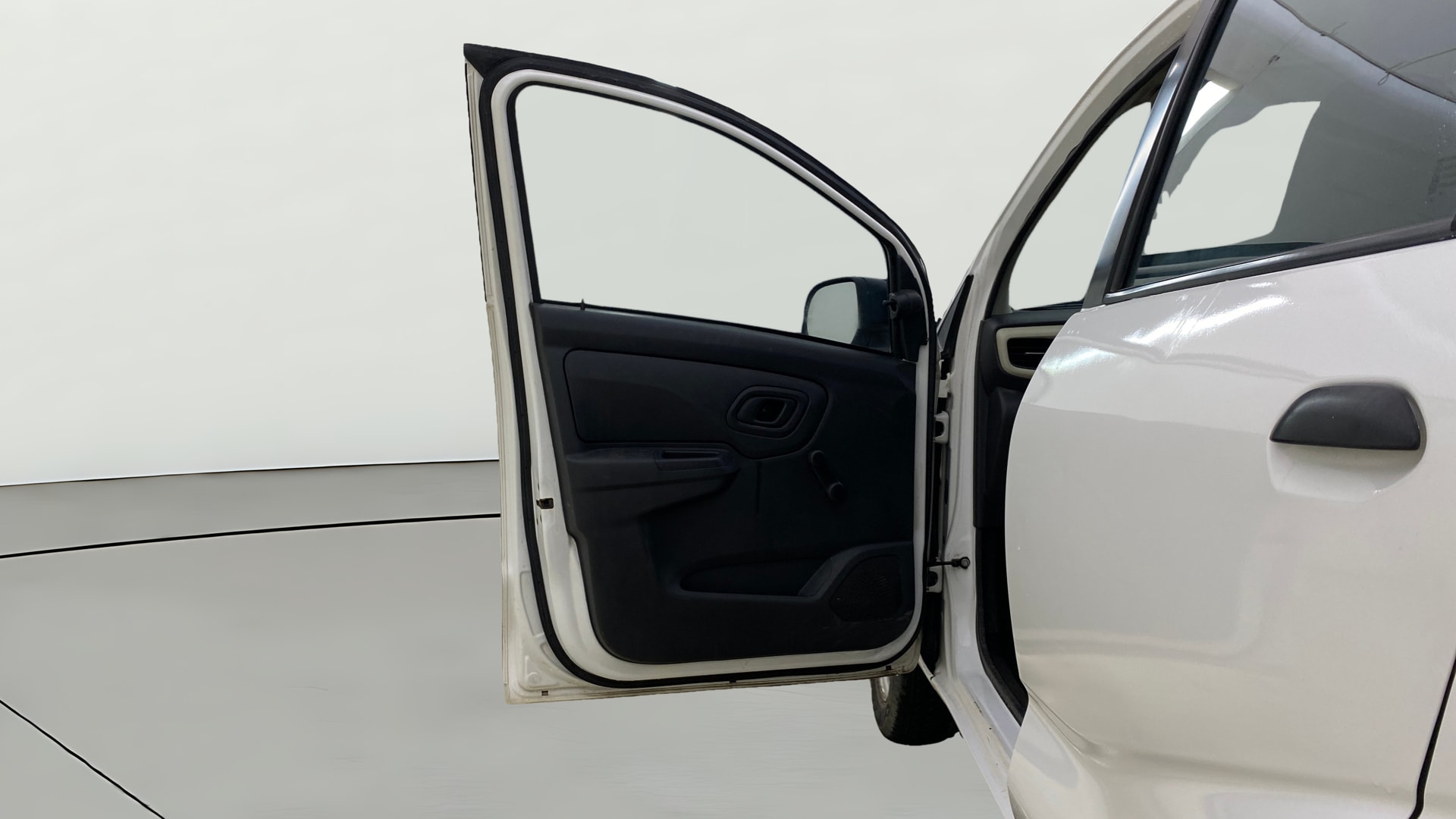 View 2021 Datsun Redi GO A Image 35 Used 2021 Datsun Redi GO A Image 35