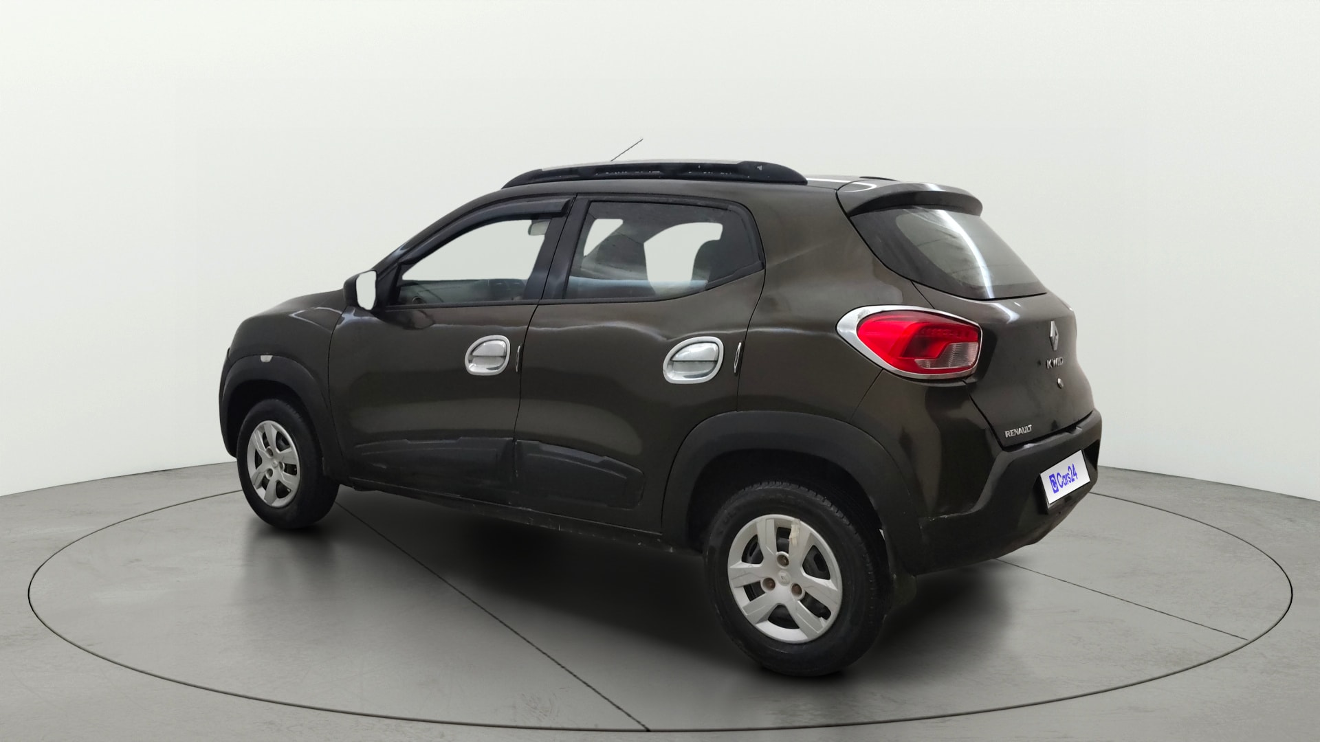 View 2016 Renault Kwid RXT 1.0 Image 2 Used 2016 Renault Kwid RXT 1.0 Image 2