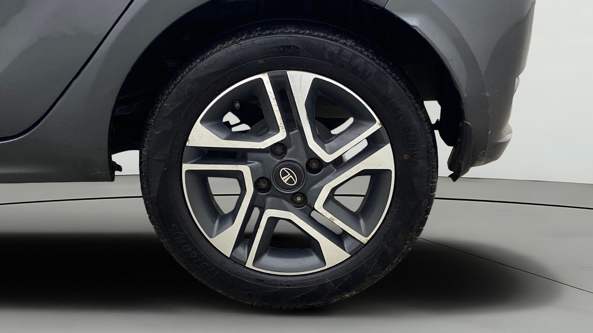 View 2021 Tata Tiago Revotorq XB Image 11 Used 2021 Tata Tiago Revotorq XB Image 11