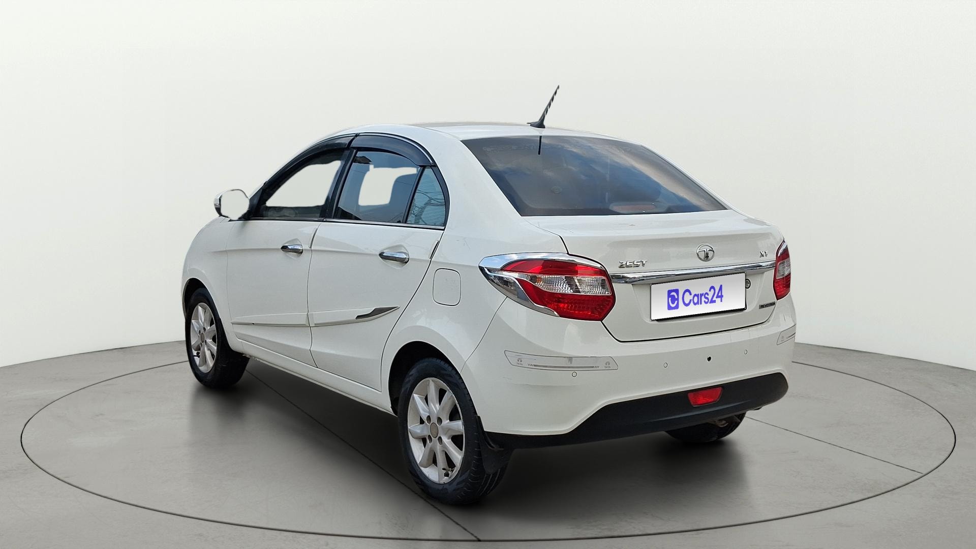 View 2016 Tata Zest XM Petrol Image 2 Used 2016 Tata Zest XM Petrol Image 2