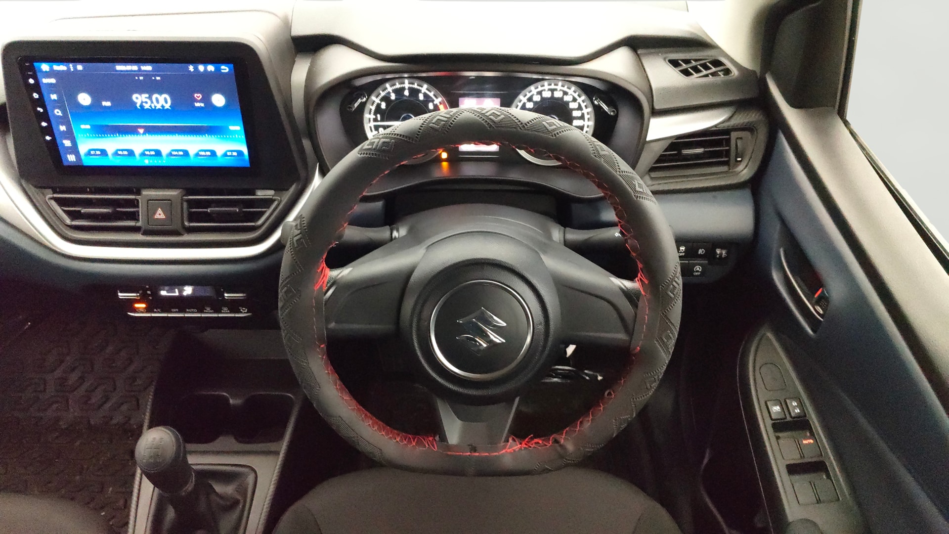 View 2025 Maruti Suzuki 1000 Base Variant Image 20 Used 2025 Maruti Suzuki 1000 Base Variant Image 20