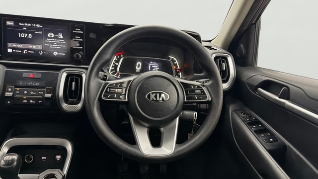 View Kia Sonet Image 20 Used Kia Sonet Image 20