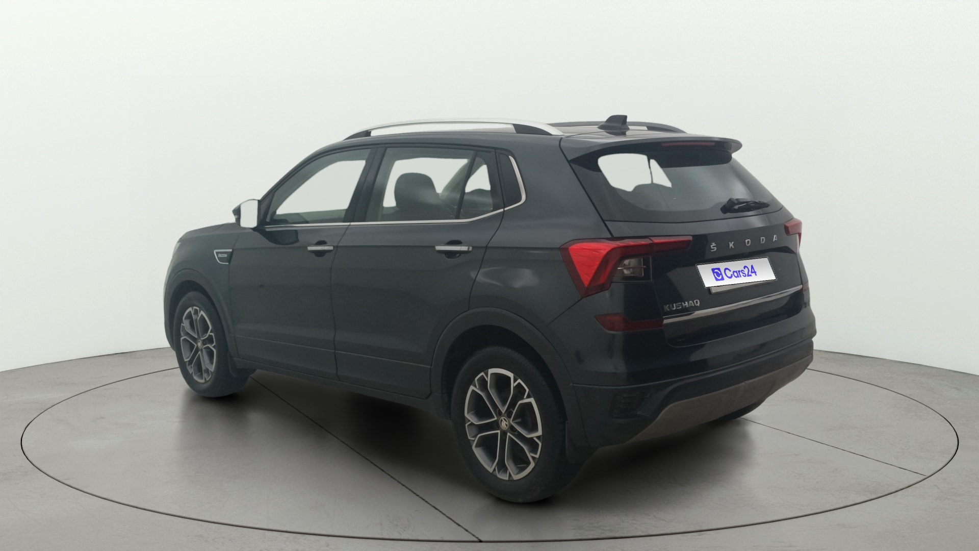 View 2021 Skoda Kushaq Style 1.5 TSI AT Image 2 Used 2021 Skoda Kushaq Style 1.5 TSI AT Image 2