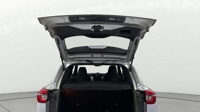 View Nissan Magnite Image 16 Used Nissan Magnite Image 16
