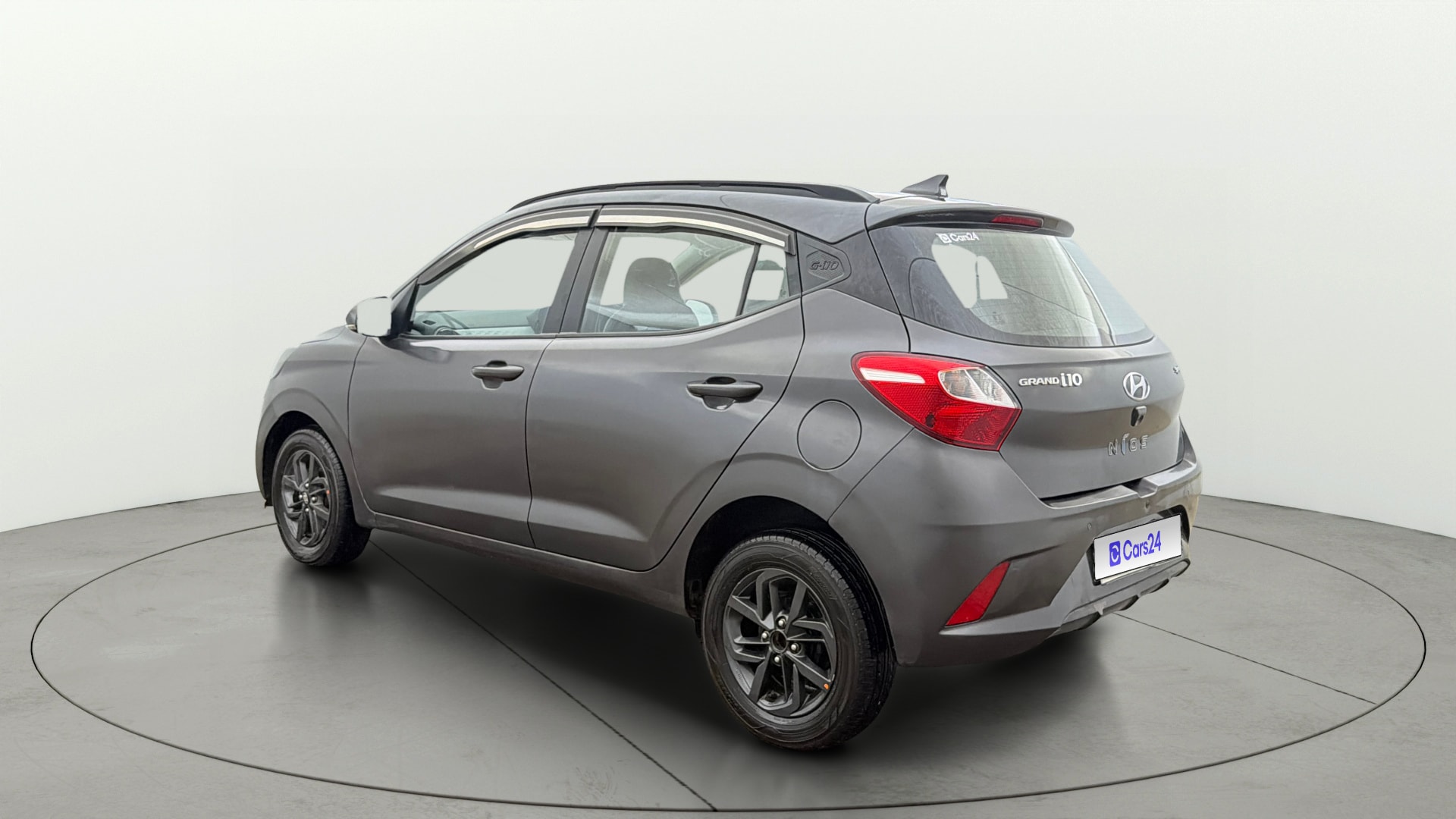 View 2021 Hyundai Grand i10 Nios Sportz CNG Image 2 Used 2021 Hyundai Grand i10 Nios Sportz CNG Image 2