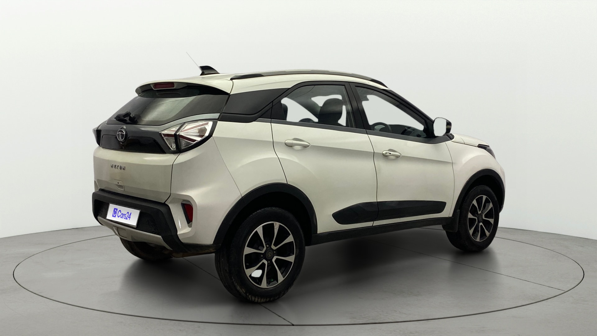 View 2021 Tata Nexon Revotron XE Image 46 Used 2021 Tata Nexon Revotron XE Image 46