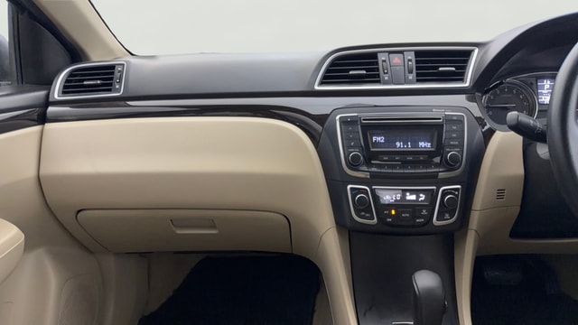 View Maruti Suzuki 1000 Image 31 Used Maruti Suzuki 1000 Image 31