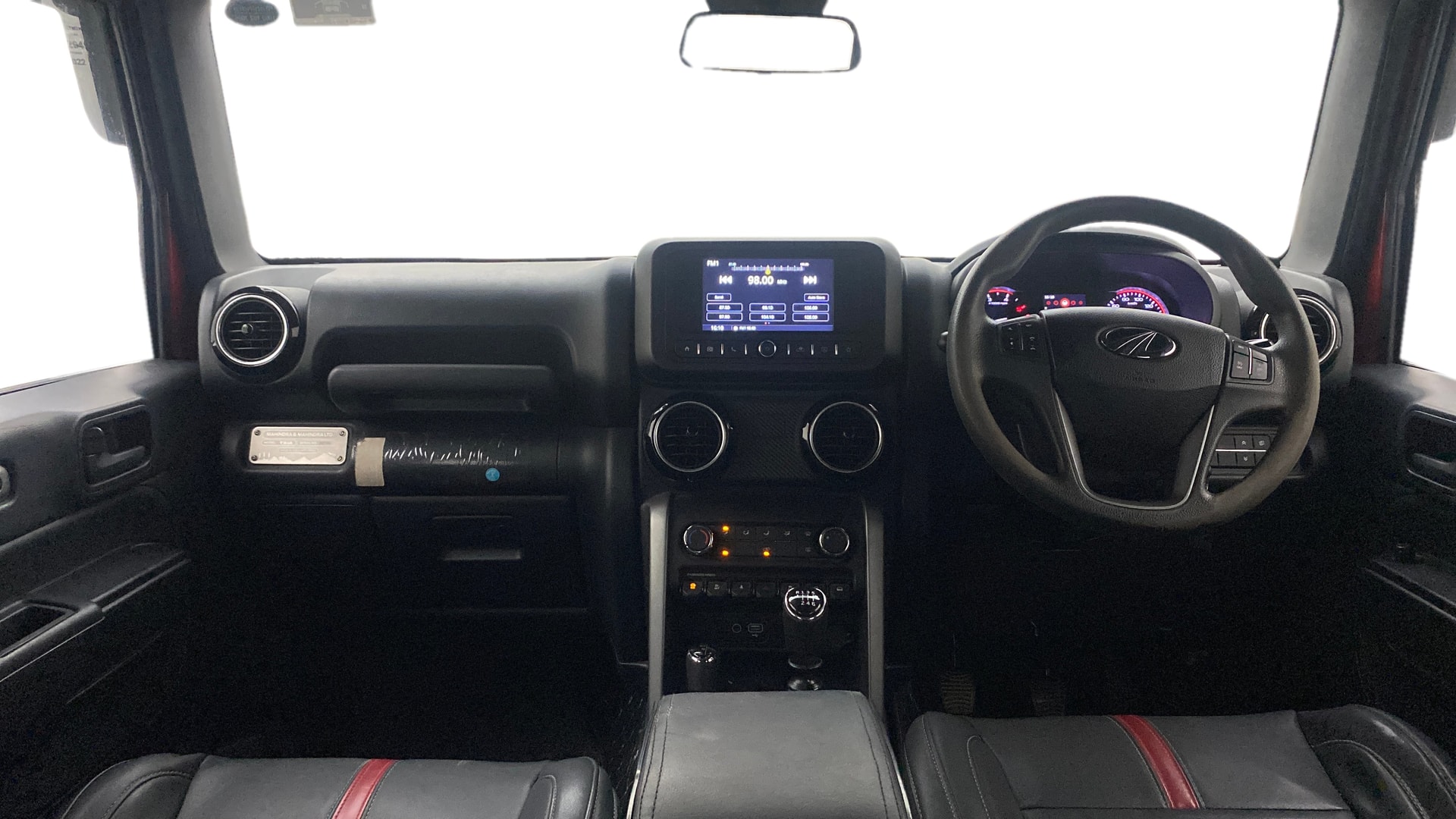 View 2022 Mahindra Thar AX Standard Manual Soft Top 6 Seater Image 15 Used 2022 Mahindra Thar AX Standard Manual Soft Top 6 Seater Image 15