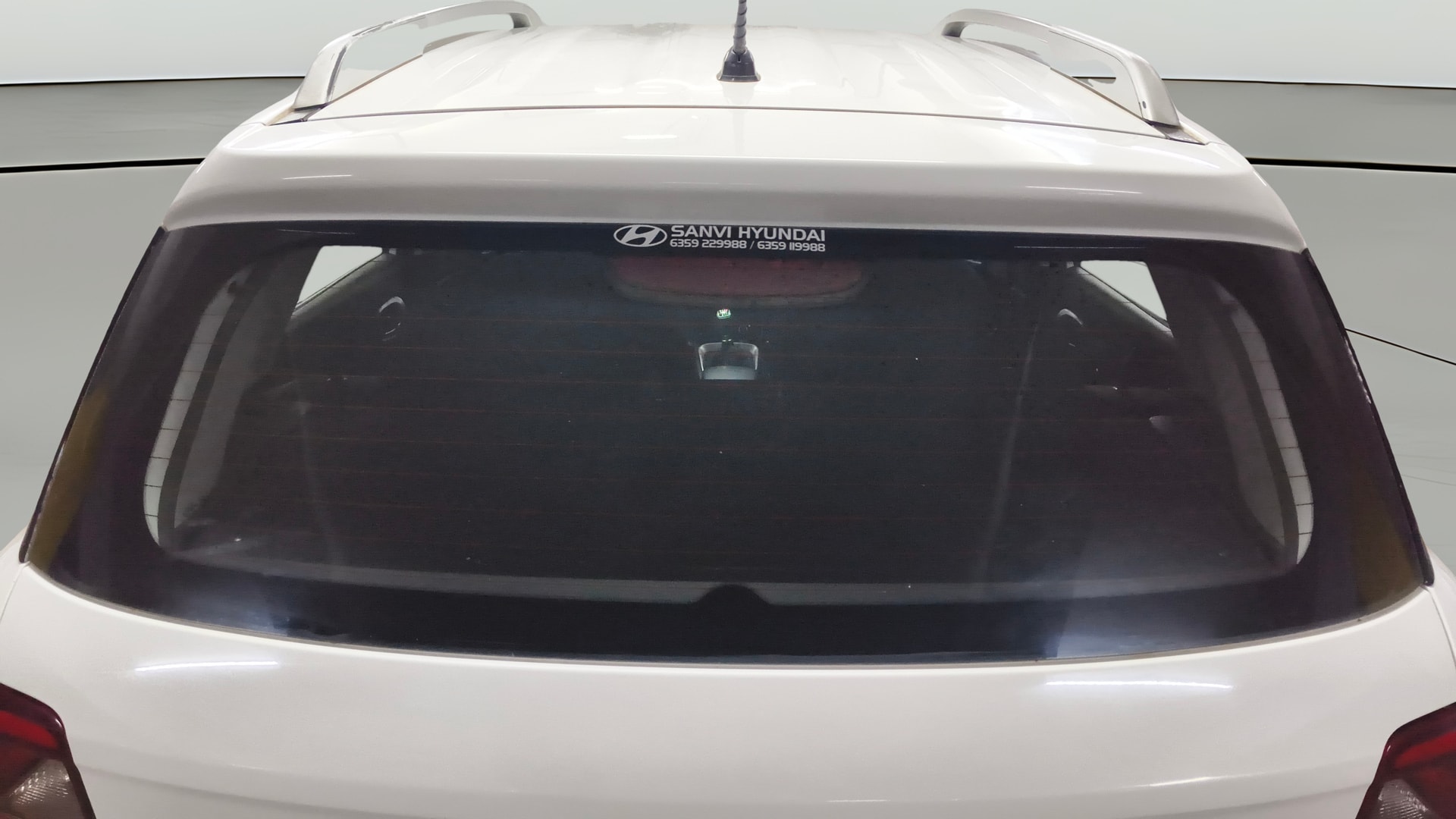View 2019 Hyundai Venue E 1.2 Petrol BS IV Image 4 Used 2019 Hyundai Venue E 1.2 Petrol BS IV Image 4