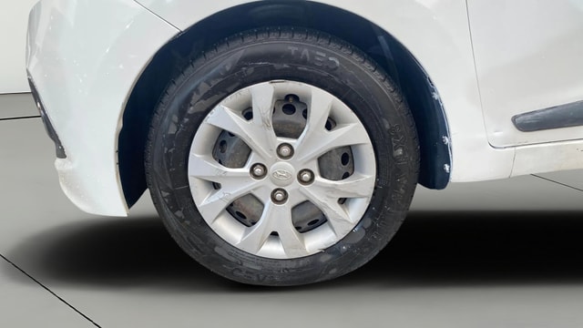 View Hyundai Grand i10 Image 27 Used Hyundai Grand i10 Image 27