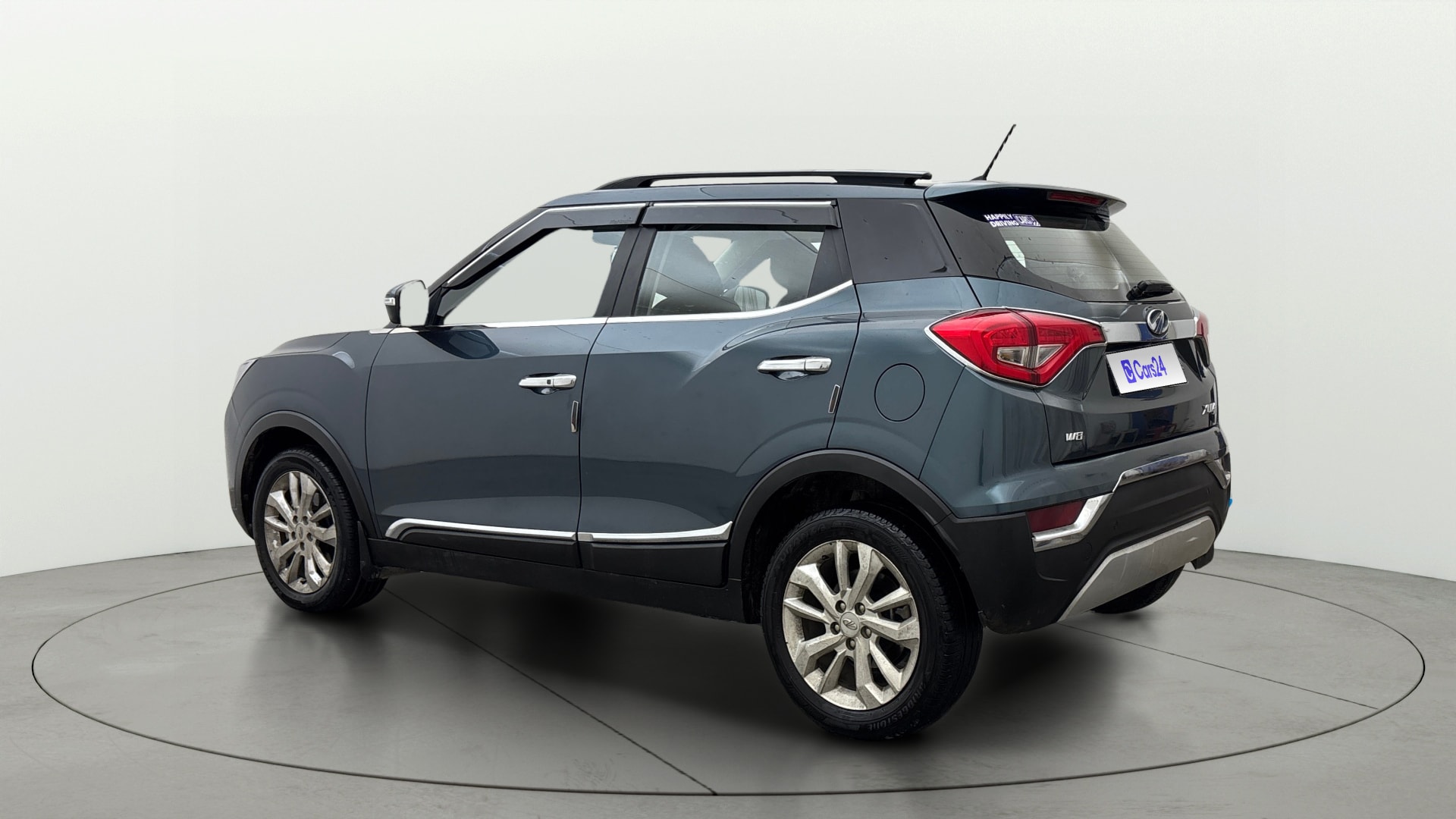 Used 2022 Mahindra XUV300 Used 2022 Mahindra XUV300