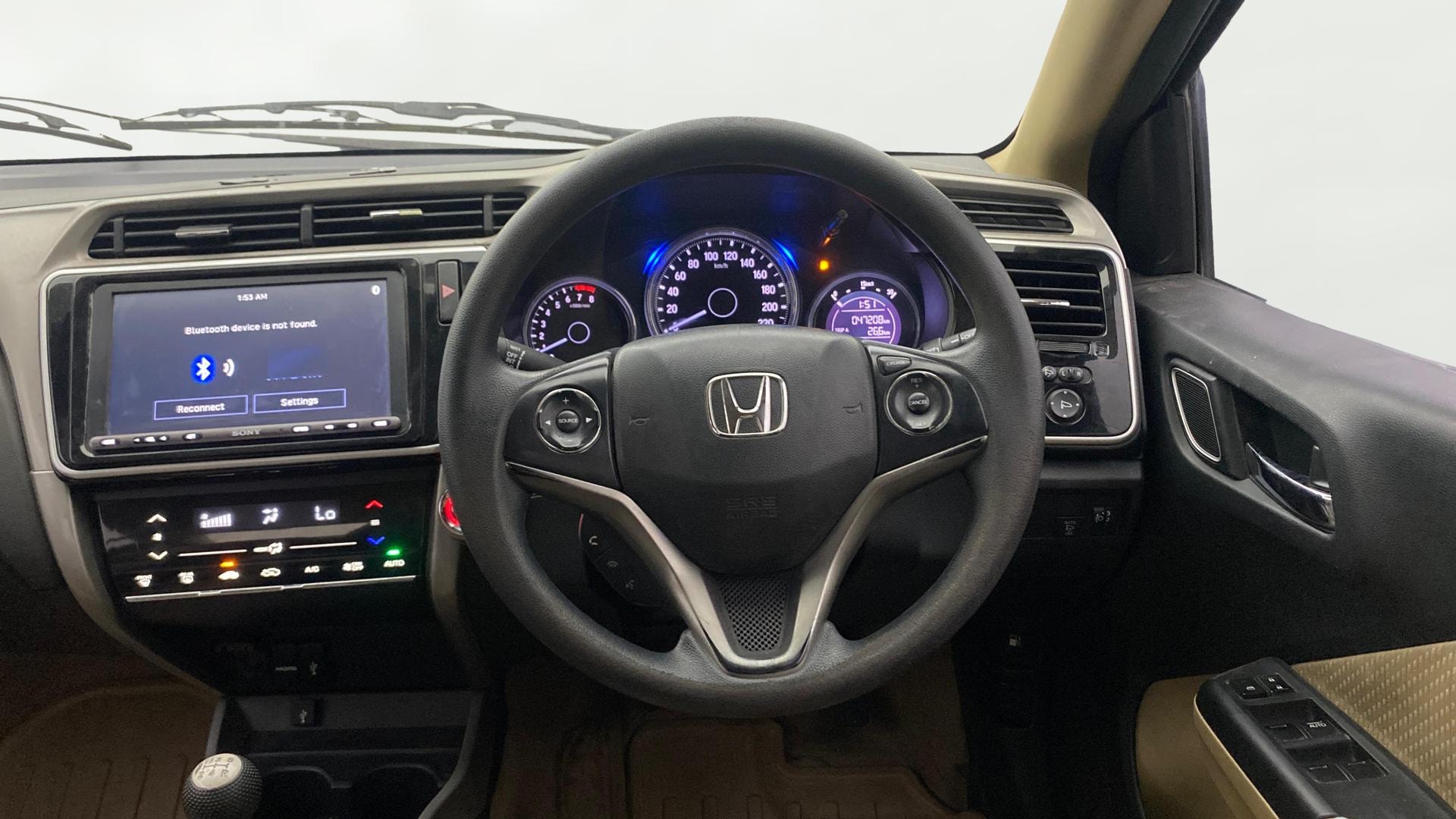 View 2017 Honda City ZX MT Diesel Anniversary Edition Image 21 Used 2017 Honda City ZX MT Diesel Anniversary Edition Image 21