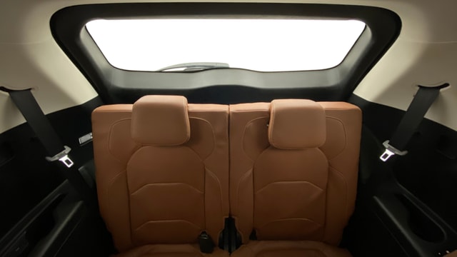 View MG Hector Plus Image 10 Used MG Hector Plus Image 10