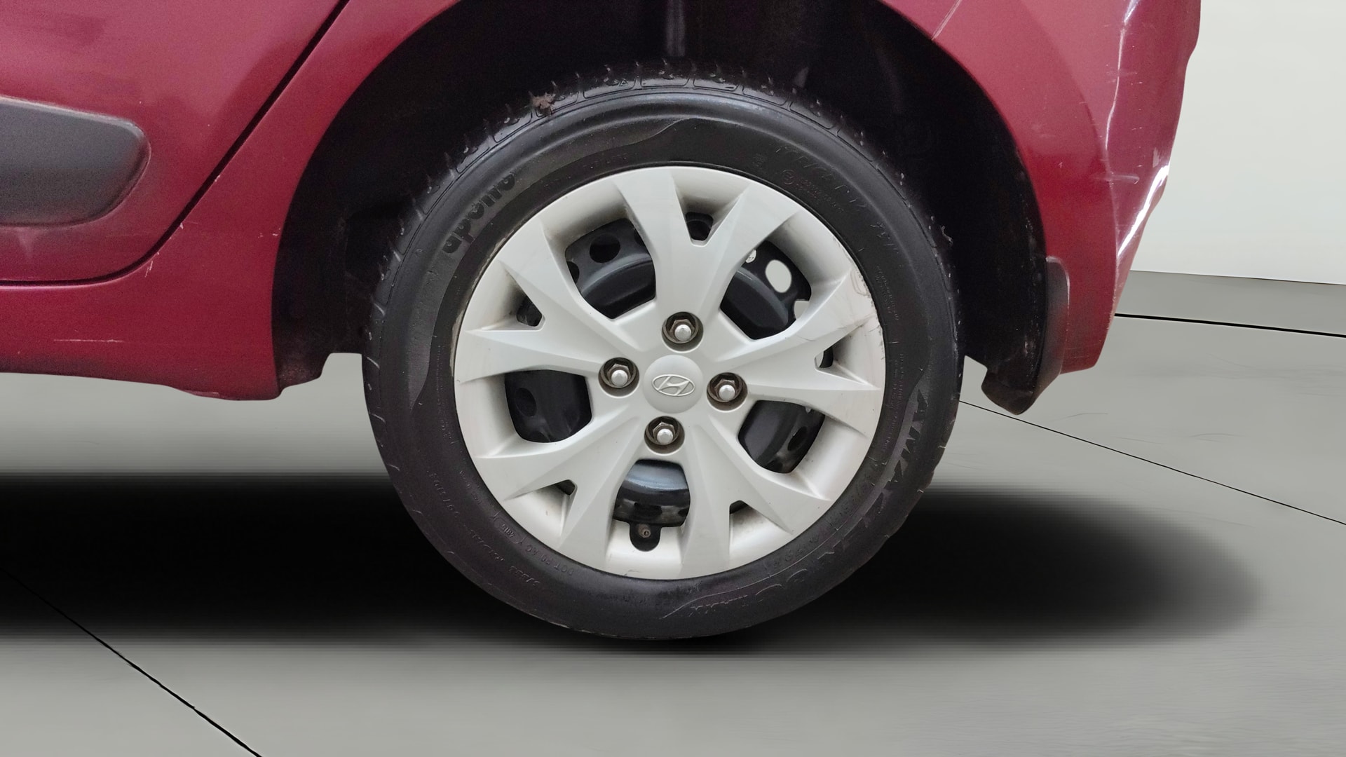 View 2016 Hyundai Grand i10 Sportz 1.2 Kappa Image 11 Used 2016 Hyundai Grand i10 Sportz 1.2 Kappa Image 11