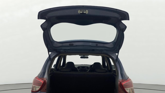 View Hyundai Grand i10 Image 30 Used Hyundai Grand i10 Image 30