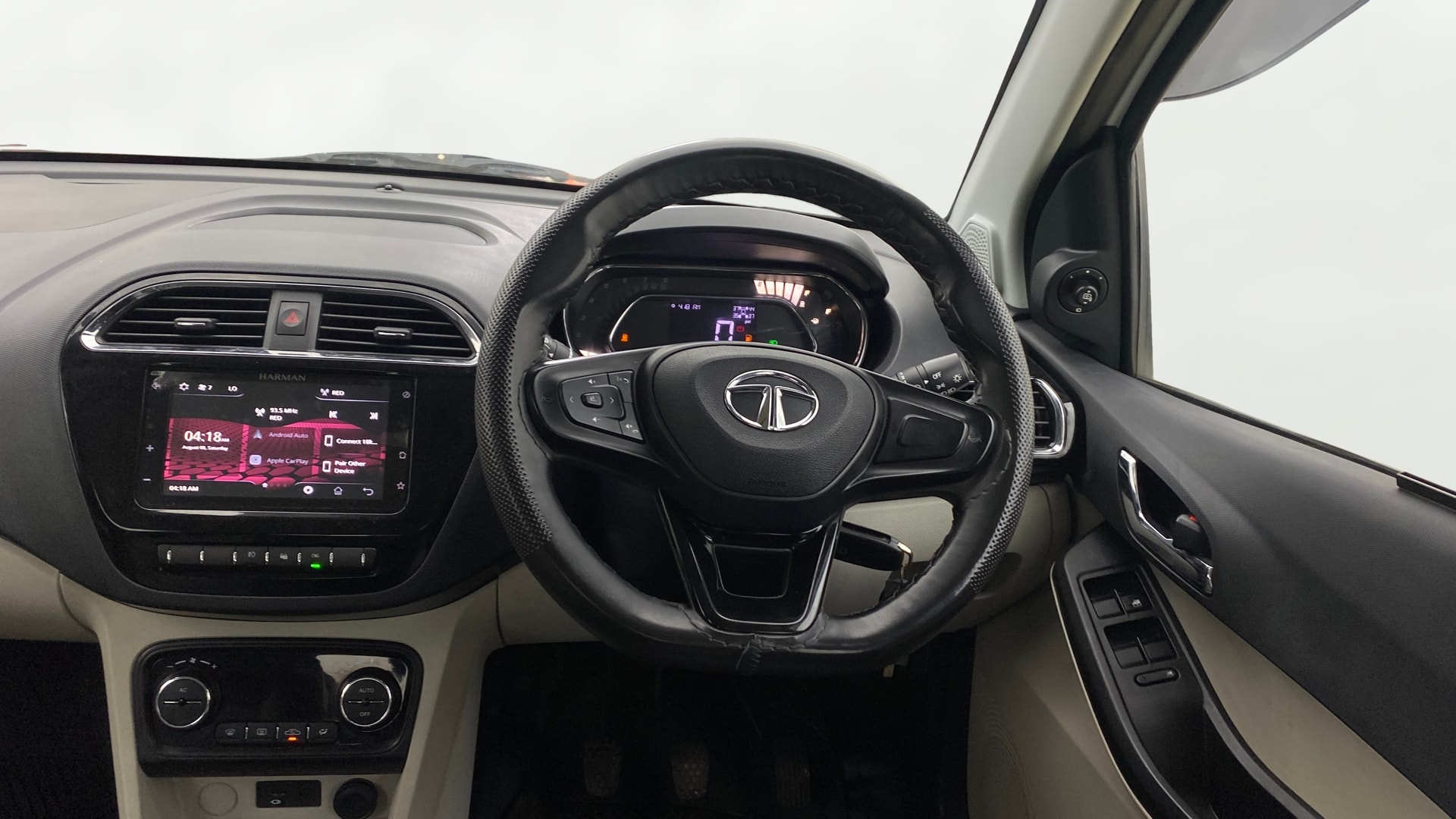 Used 2025 Tata Tiago Used 2025 Tata Tiago