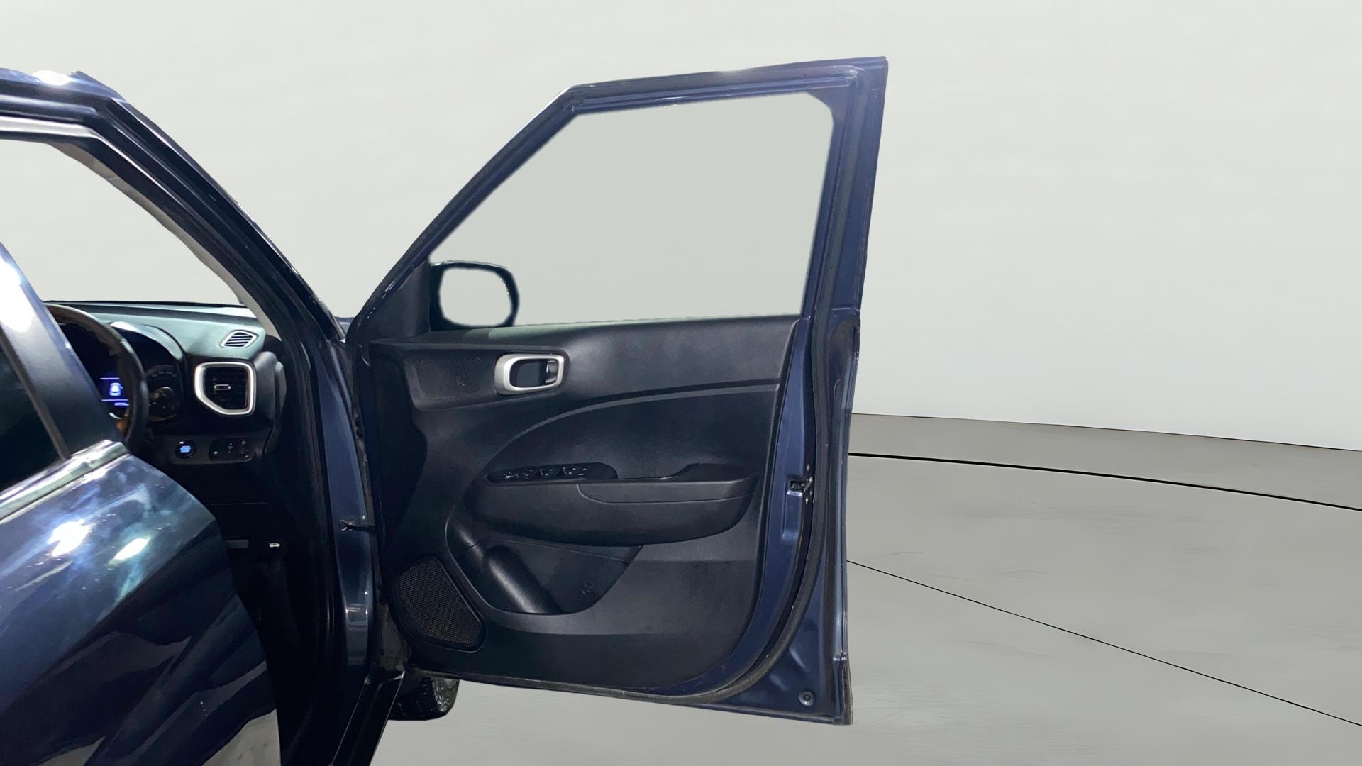 View 2019 Hyundai Venue SX Plus 1.0 Petrol AT Image 46 Used 2019 Hyundai Venue SX Plus 1.0 Petrol AT Image 46