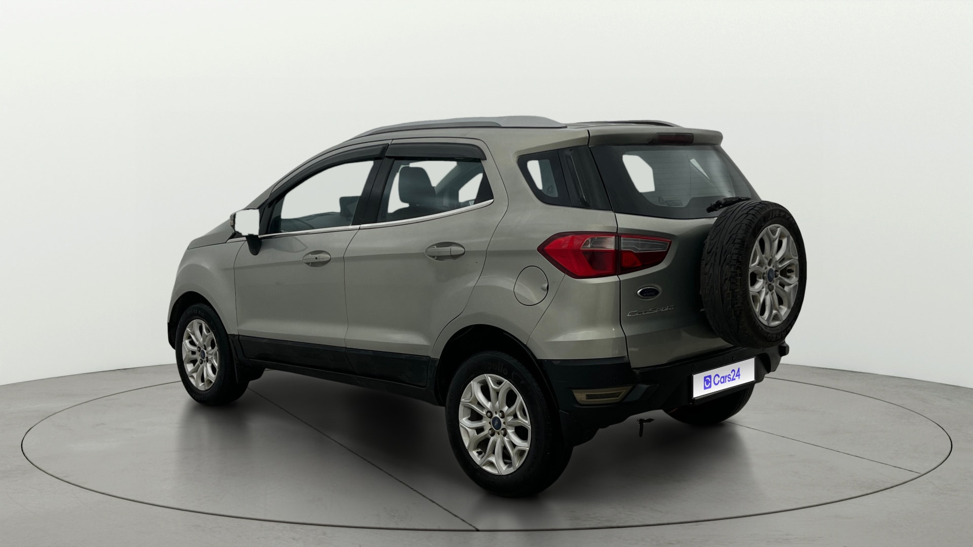 View 2015 Ford EcoSport 1.5 TDCi Diesel Ambiente BS IV Image 2 Used 2015 Ford EcoSport 1.5 TDCi Diesel Ambiente BS IV Image 2