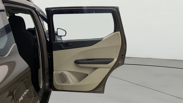View Renault Triber Image 7 Used Renault Triber Image 7