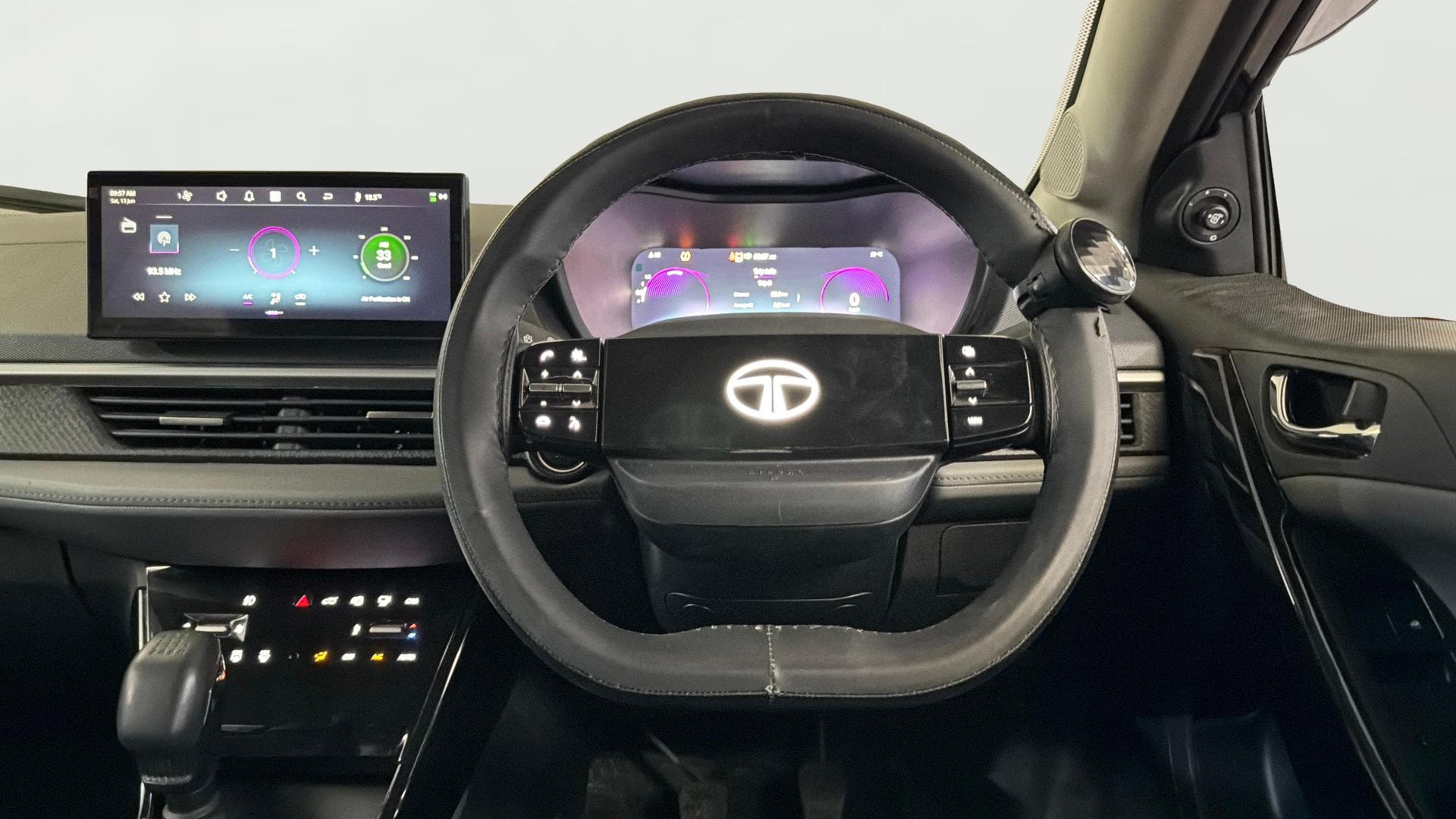View 2025 Tata Nexon Revotron XE Image 20 Used 2025 Tata Nexon Revotron XE Image 20
