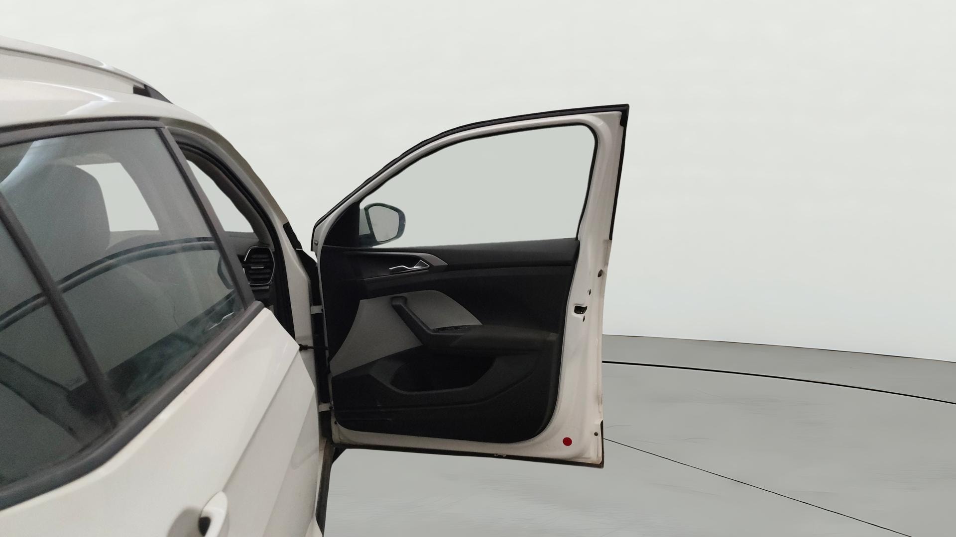 View 2021 Skoda Kushaq Ambition 1.0 TSI AT Image 45 Used 2021 Skoda Kushaq Ambition 1.0 TSI AT Image 45