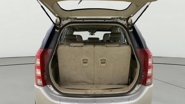 View Mahindra XUV500 Image 43 Used Mahindra XUV500 Image 43
