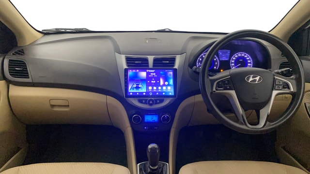 View Hyundai Fluidic Verna Image 15 Used Hyundai Fluidic Verna Image 15