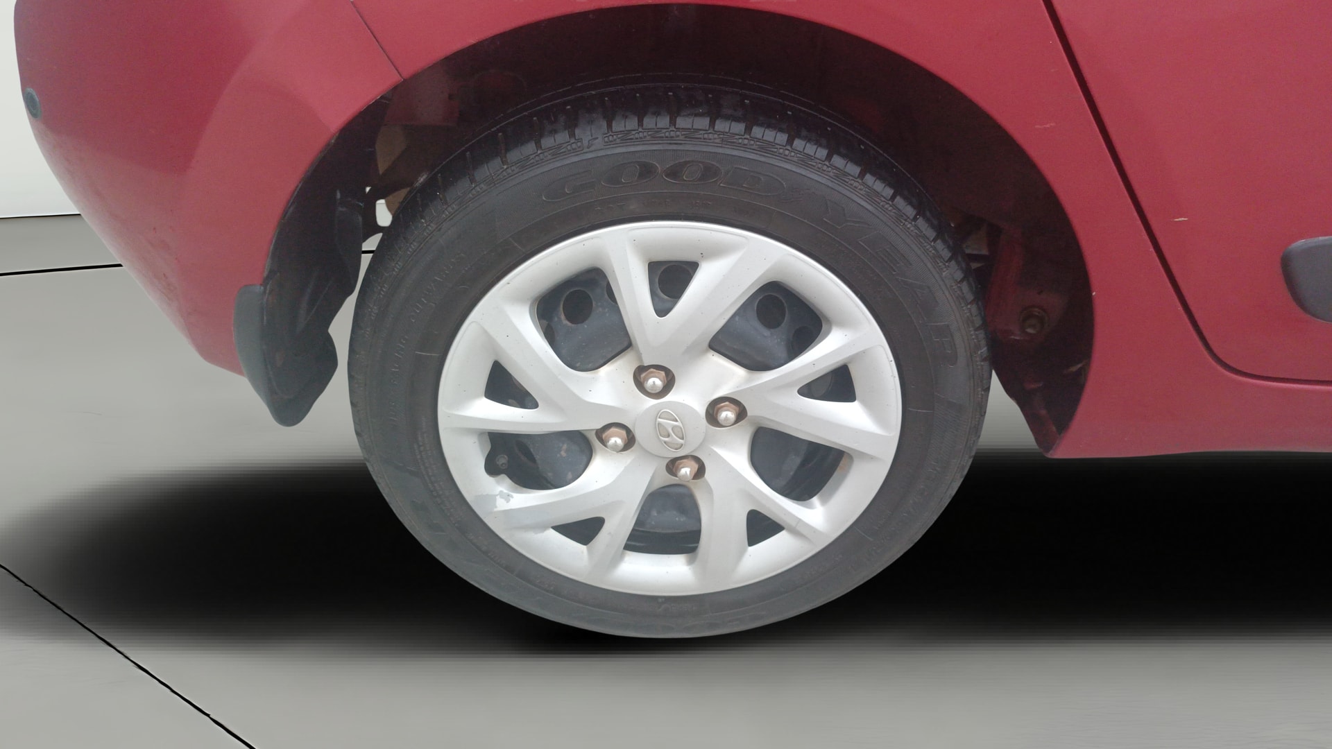 View 2019 Hyundai Grand i10 Magna 1.2 Kappa VTVT Image 25 Used 2019 Hyundai Grand i10 Magna 1.2 Kappa VTVT Image 25