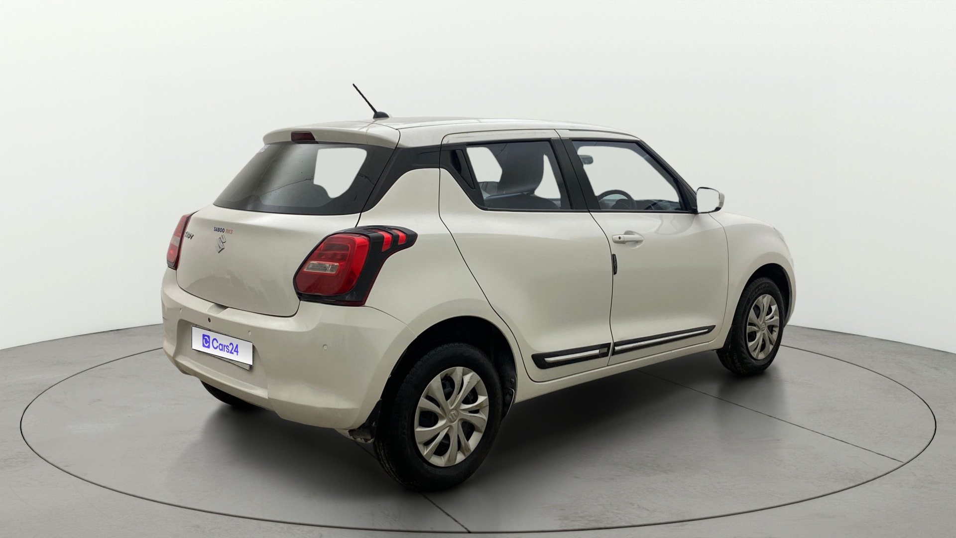 View 2022 Maruti Suzuki 1000 Base Variant Image 42 Used 2022 Maruti Suzuki 1000 Base Variant Image 42