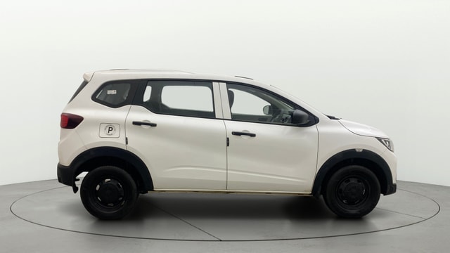 View Renault Triber Image 8 Used Renault Triber Image 8