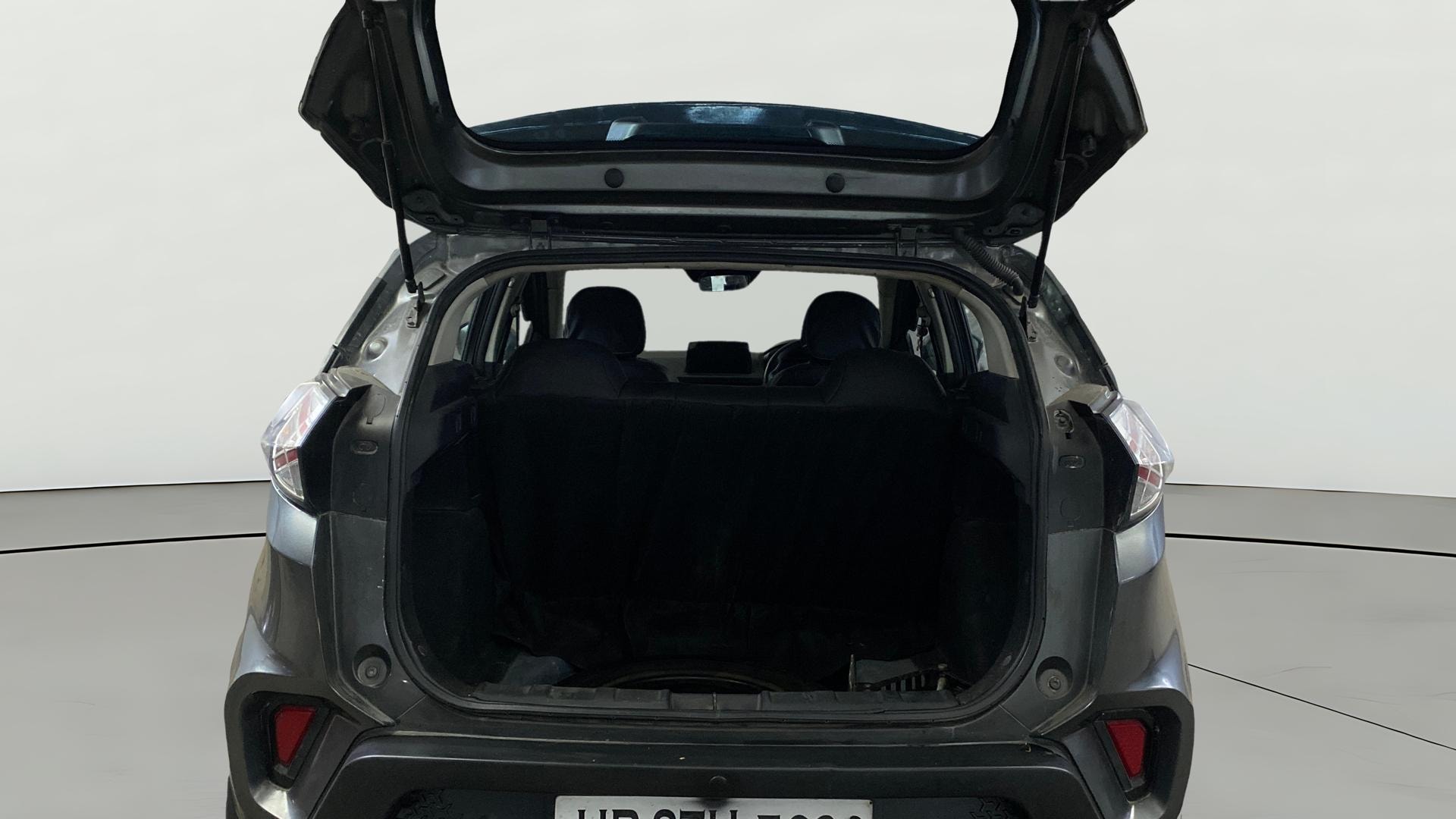 View 2022 Tata Nexon Revotron XE Image 38 Used 2022 Tata Nexon Revotron XE Image 38